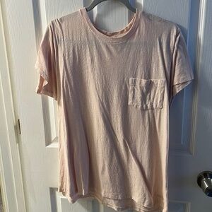 Levi’s tee